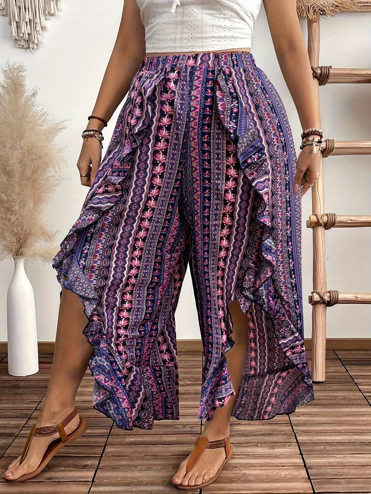 🌸 Women’s Wide-Leg Ruffle Hem Bell-Bottom Pants with Ethnic / Boho Print 🌸