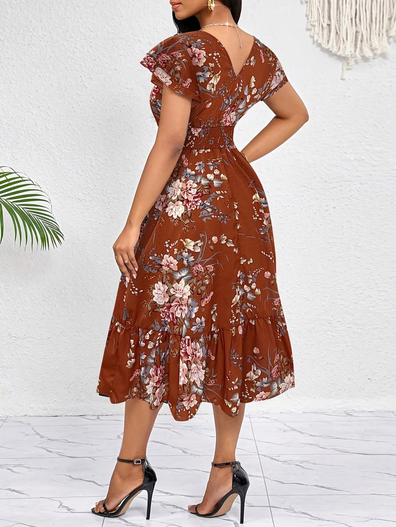 Elegant Floral Midi Dress